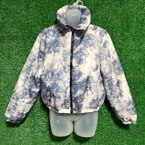 Wild Fable Blue Tie Fye Cloud Print Cropped Puffer Jacket Zip Up Small